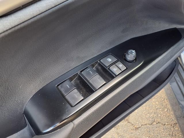 Used 2025 Toyota Camry LE w/ Convenience Package FWD image 17