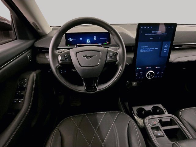 Certified 2025 Ford Mustang Mach-E Select w/ Comfort Package Lite AWD/4WD image 5
