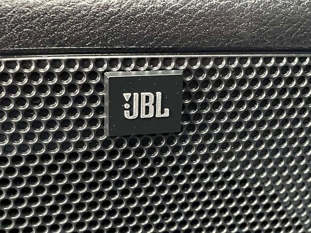 Used 2020 Toyota Tacoma Limited image 15