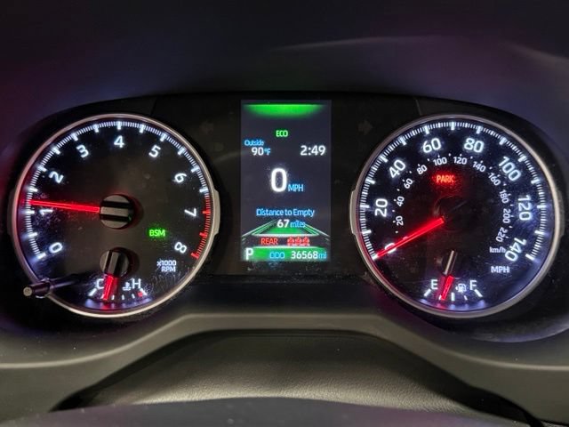 Used 2019 Toyota RAV4 XLE Premium FWD image 21