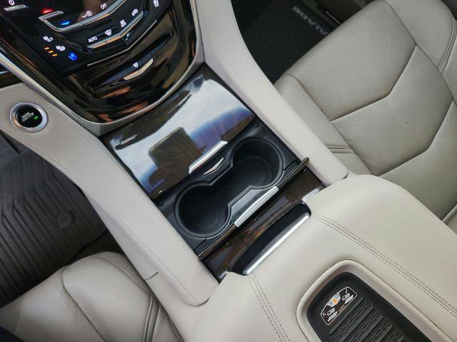 Used 2020 Cadillac Escalade ESV Luxury RWD image 15