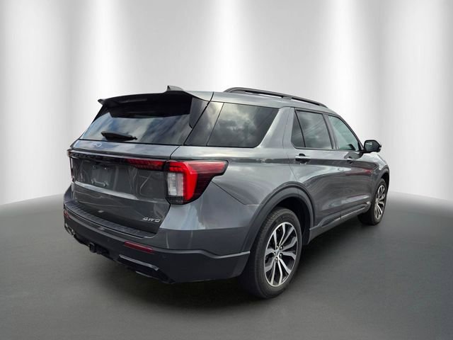 Certified 2025 Ford Explorer ST-Line AWD/4WD image 4