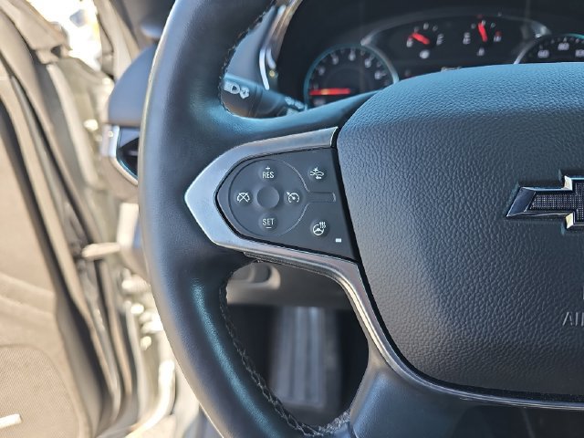 Used 2023 Chevrolet Traverse RS AWD/4WD image 21