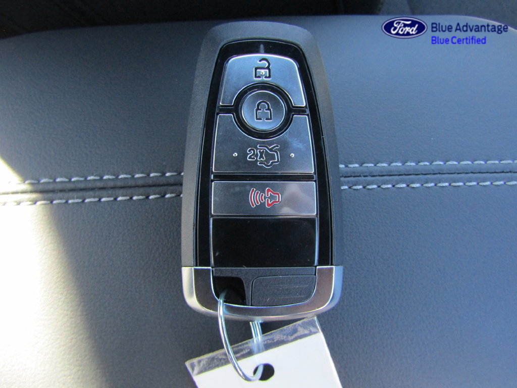 Certified 2026 Ford Mustang Coupe RWD image 34