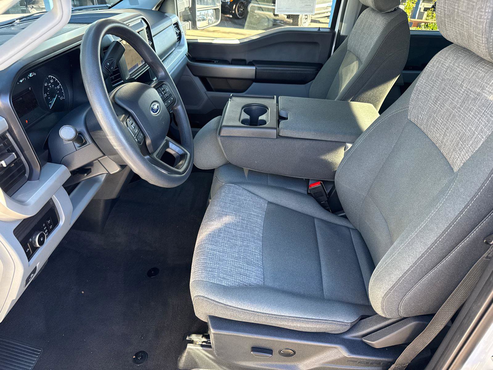 Certified 2025 Ford F250 XLT w/ FX4 Off-Road Package image 26