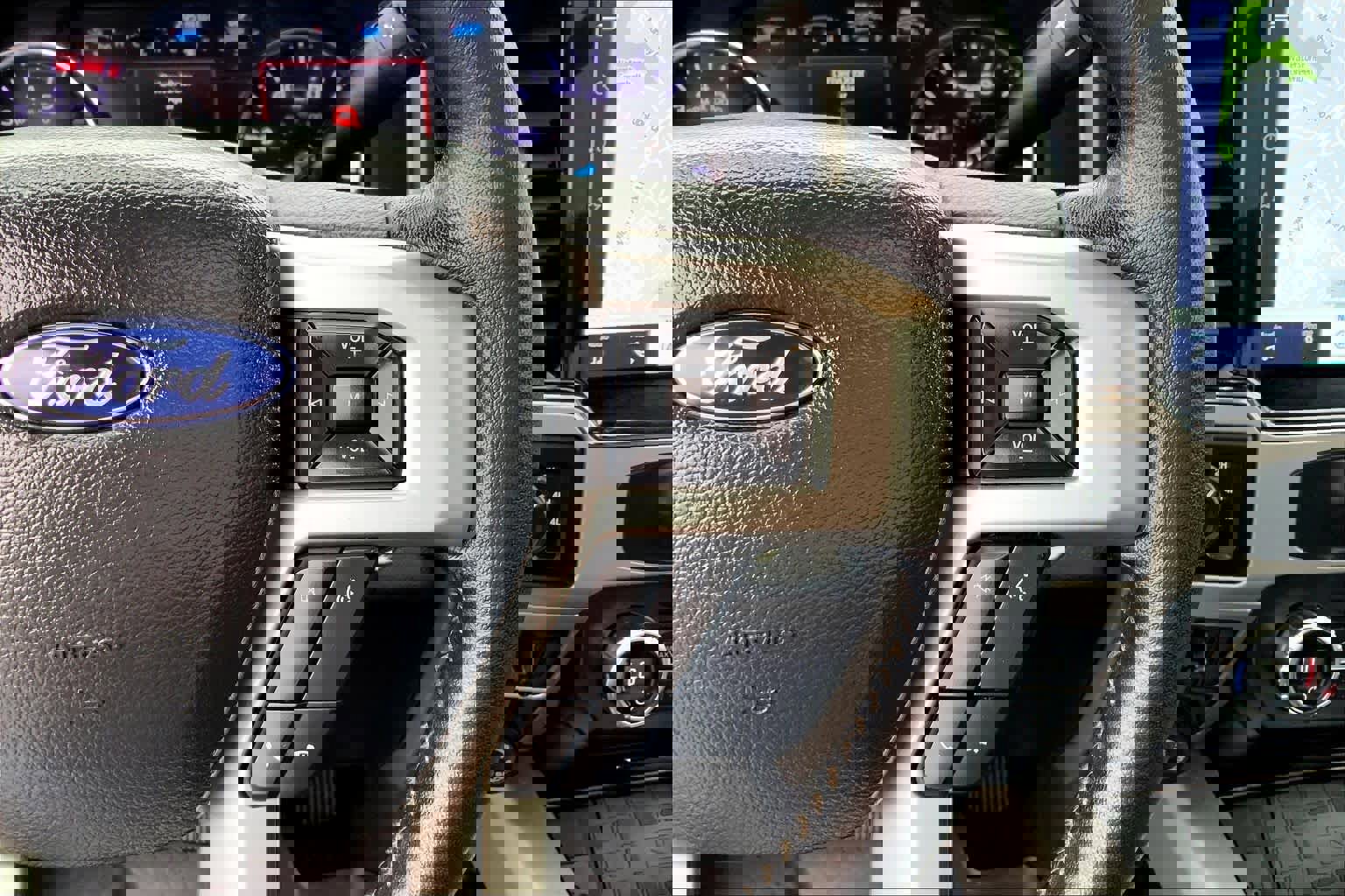 Certified 2022 Ford F350 Lariat w/ Lariat Ultimate Package image 22