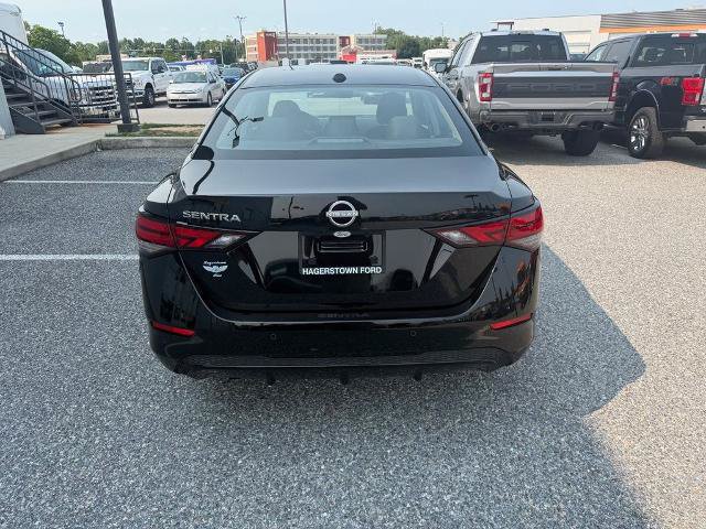 Used 2025 Nissan Sentra SV w/ All-Weather Package FWD image 7