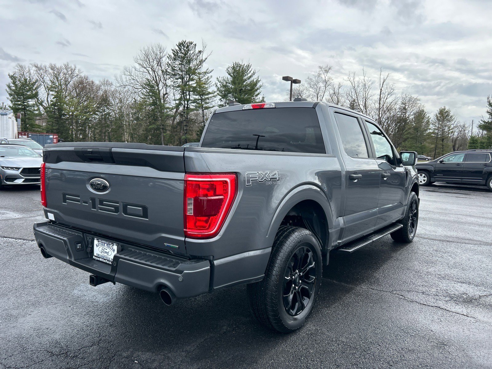 Certified 2022 Ford F150 XL w/ STX Black Appearance Package image 14