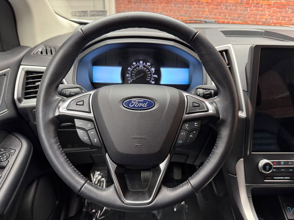 Certified 2024 Ford Edge SEL AWD/4WD image 13