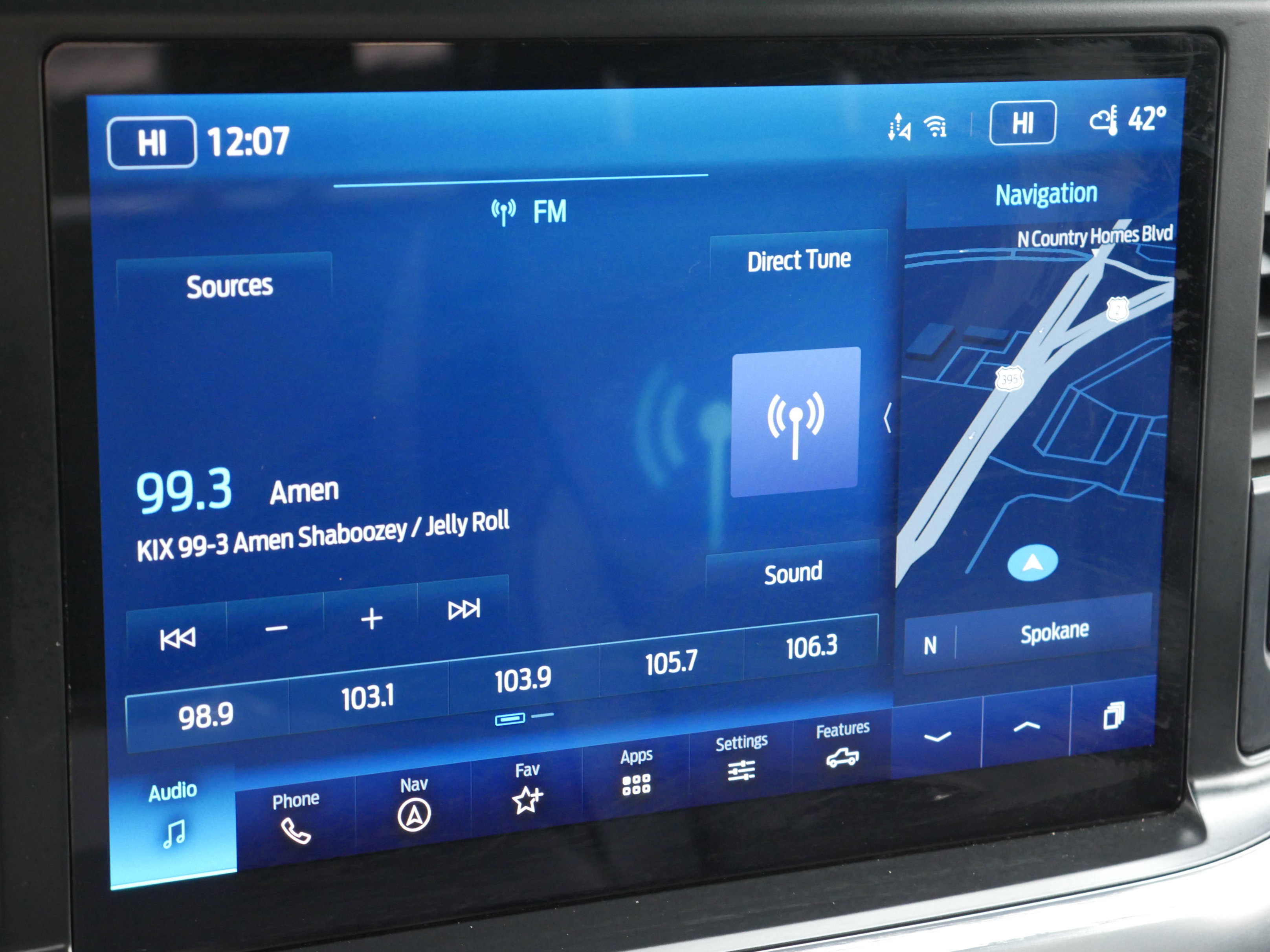 Certified 2023 Ford F150 Lariat image 18