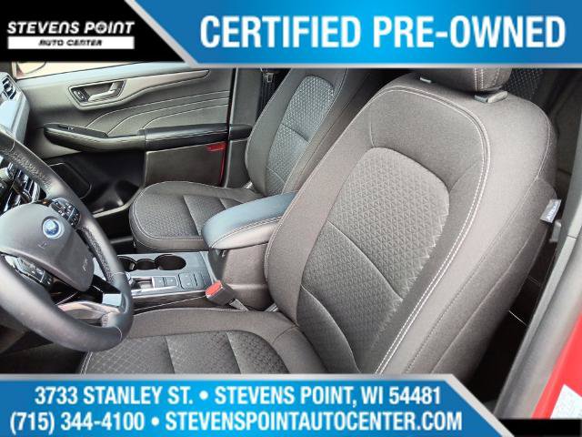 Certified 2024 Ford Escape Active AWD/4WD image 28