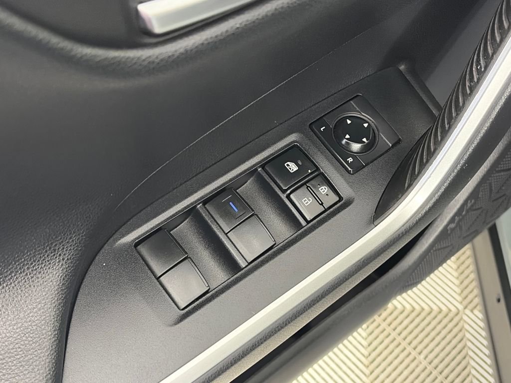 Used 2020 Toyota RAV4 Adventure image 23