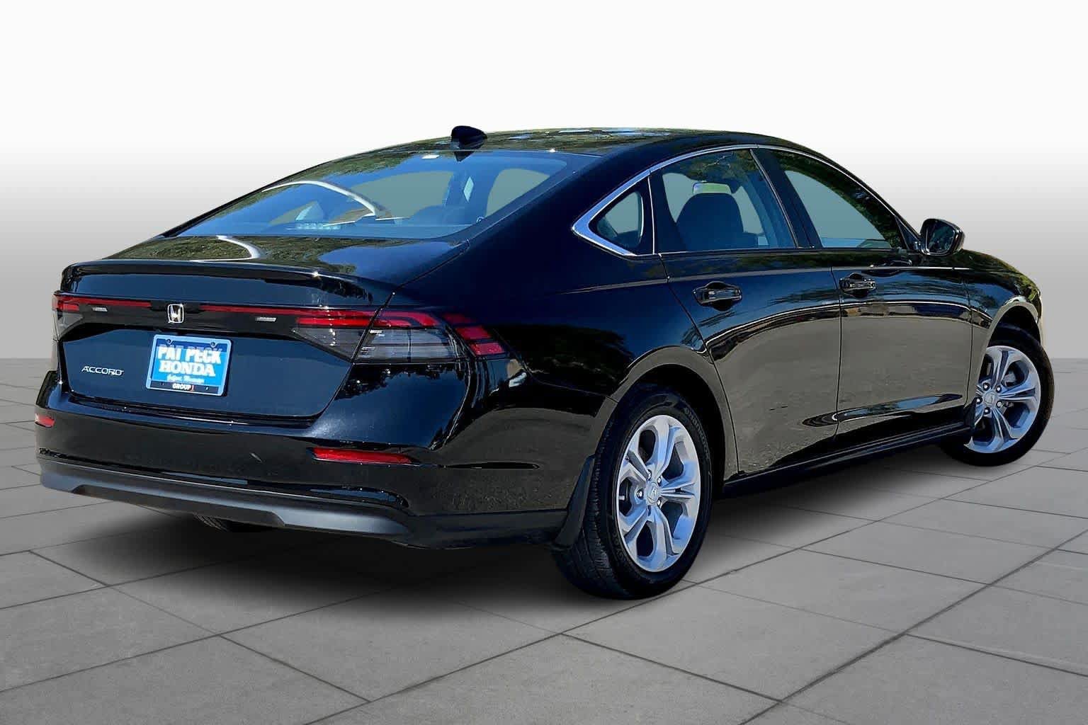 Used 2024 Honda Accord LX image 13