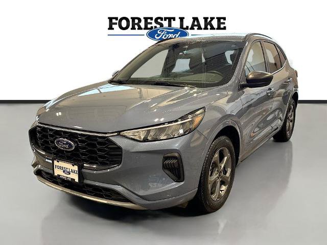 Certified 2024 Ford Escape ST-Line w/ Tech Pack #1 AWD/4WD image 3