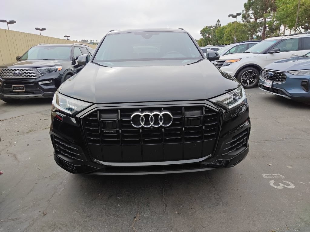 Used 2022 Audi Q7 3.0T Premium Plus w/ Premium Plus Package AWD/4WD image 21