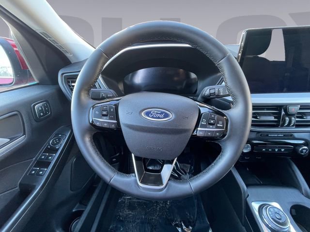 Certified 2025 Ford Escape SE w/ PHEV Premium Package image 13