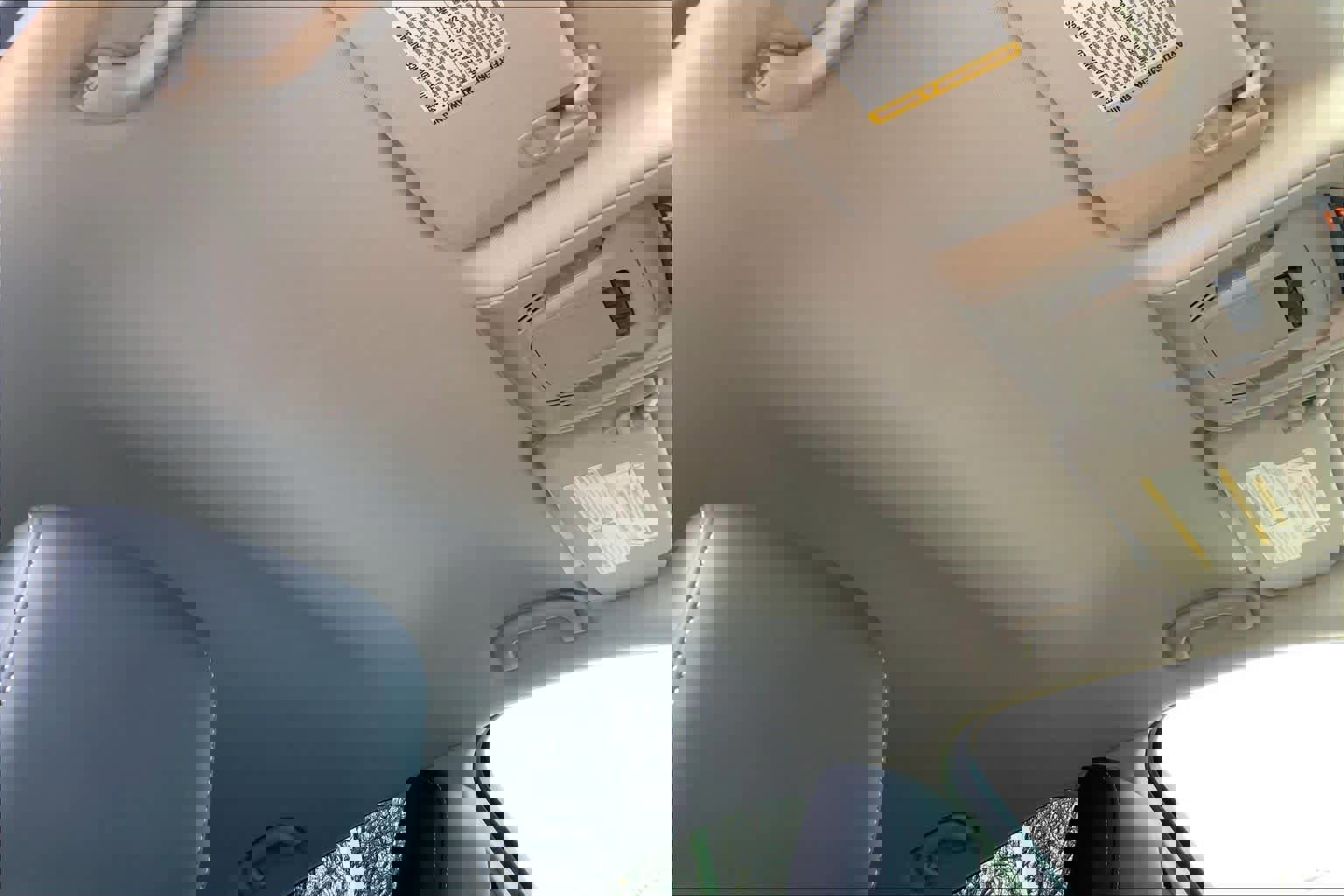 Used 2023 Buick Envision Essence image 13