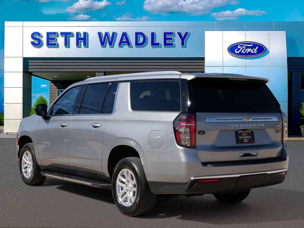 Used 2024 Chevrolet Suburban LT AWD/4WD image 7
