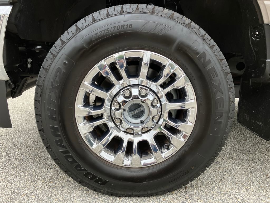 Certified 2022 Ford F350 XLT w/ XLT Premium Package image 11