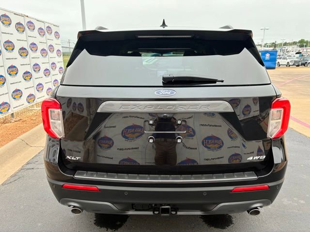 Certified 2023 Ford Explorer XLT w/ Equipment Group 202A AWD/4WD image 5