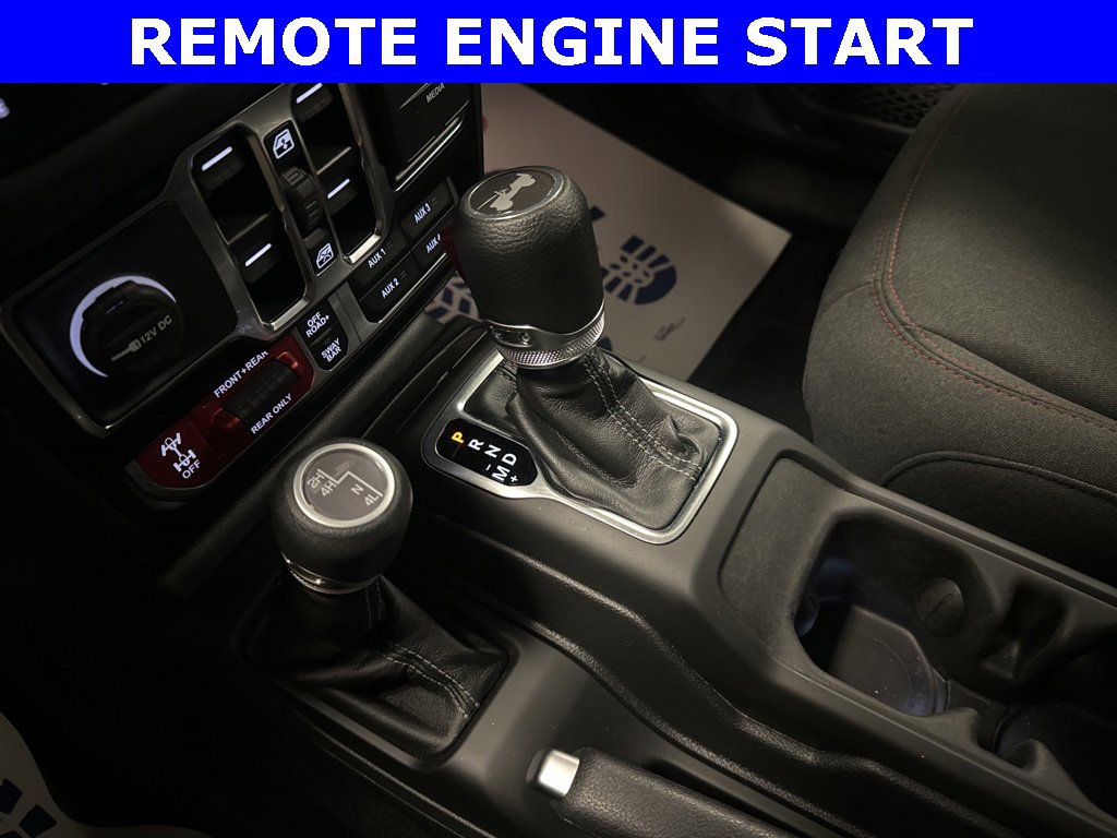 Used 2024 Jeep Wrangler Rubicon w/ Convenience Group image 24