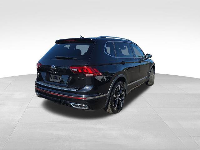 Used 2022 Volkswagen Tiguan SEL R-Line AWD/4WD image 7
