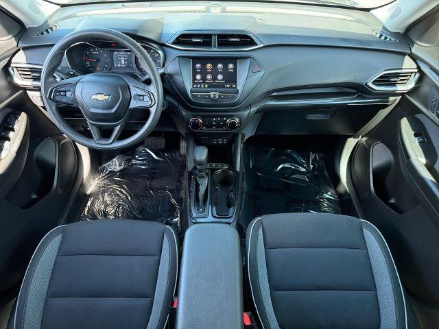 Used 2022 Chevrolet TrailBlazer LT AWD/4WD image 16