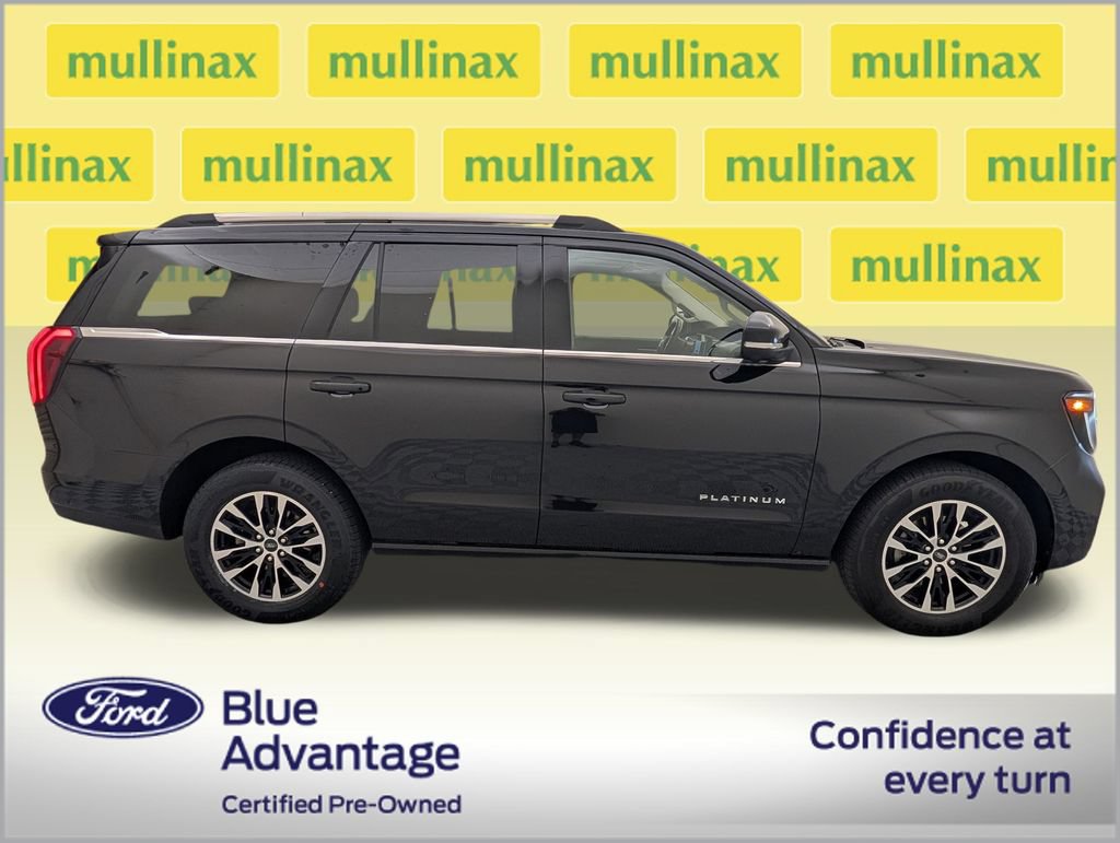 Certified 2025 Ford Expedition Platinum AWD/4WD image 2