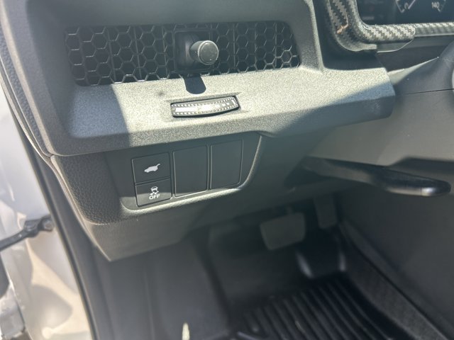 Used 2025 Honda CR-V Sport-L image 11