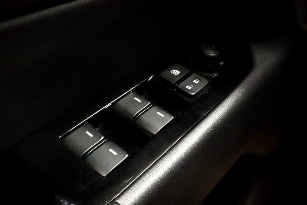 Used 2025 MAZDA CX-5 AWD 2.5 S w/ Select Package image 26
