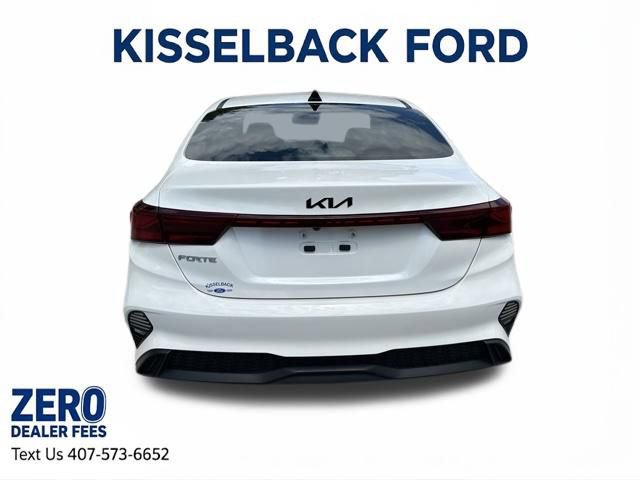 Used 2024 Kia Forte LXS FWD image 5