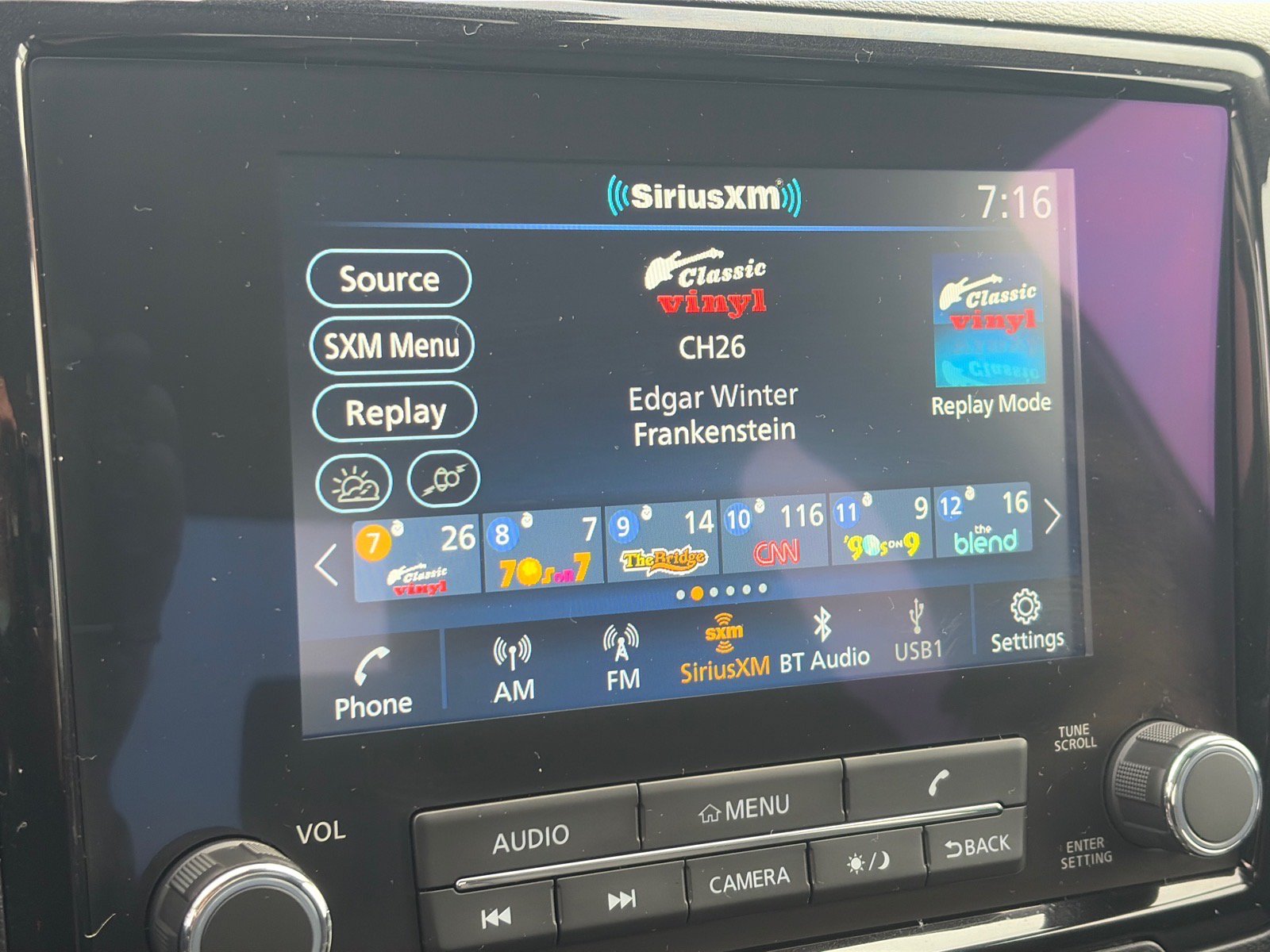 Used 2024 Nissan Frontier S w/ Technology Package AWD/4WD image 10