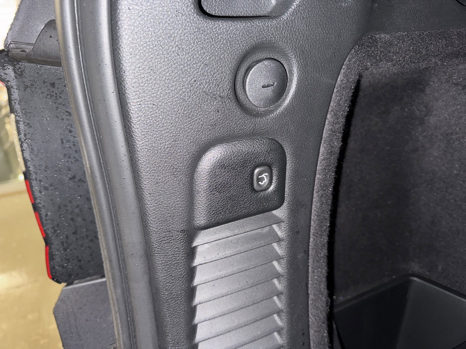 Used 2024 Dodge Durango R/T w/ Blacktop Package image 36