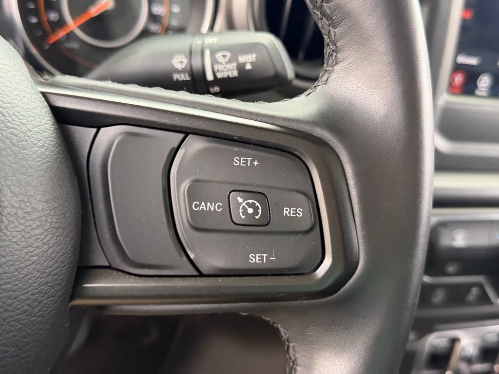 Used 2022 Jeep Gladiator Sport AWD/4WD image 23