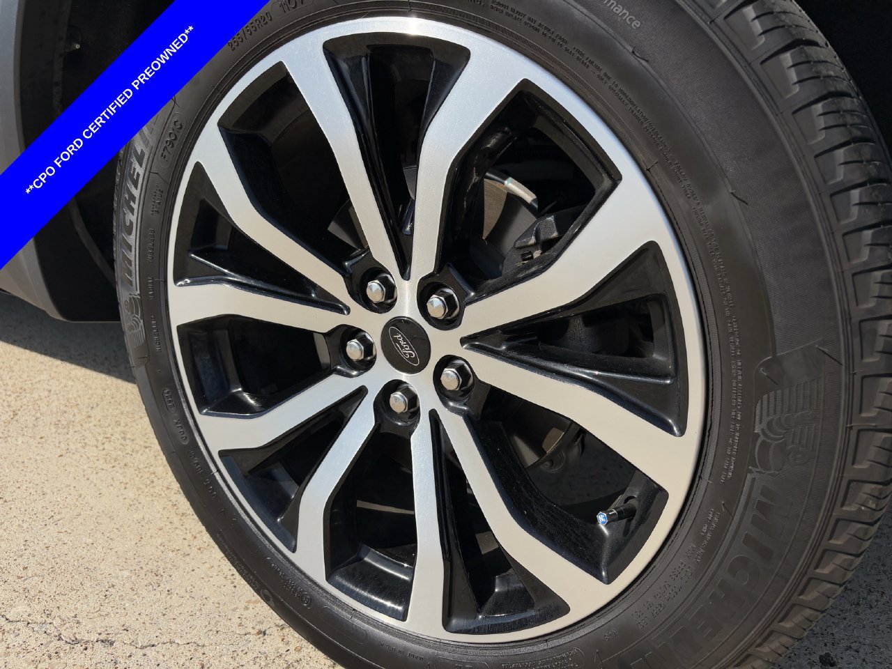 Certified 2025 Ford Explorer ST-Line AWD/4WD image 11