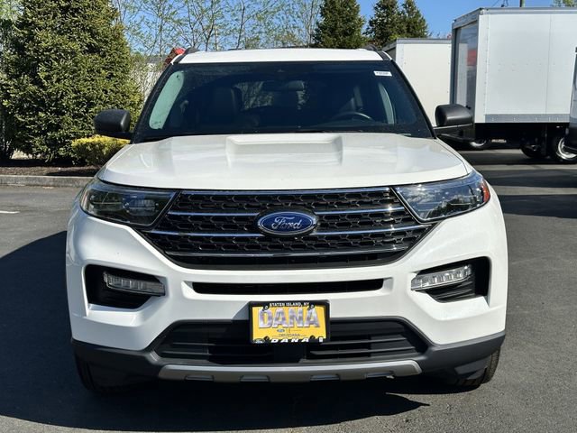 Certified 2023 Ford Explorer XLT w/ Equipment Group 202A image 9