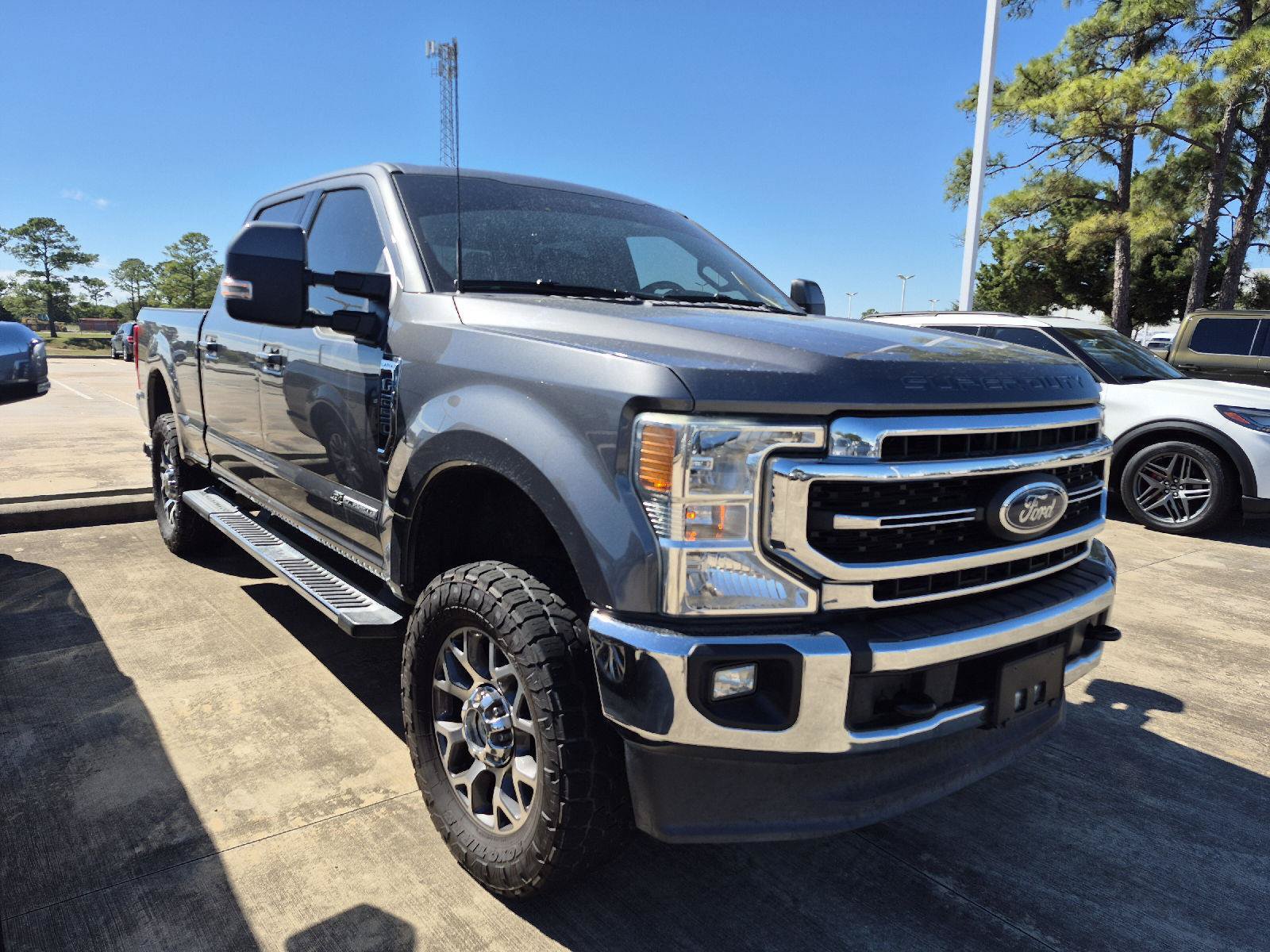 Certified 2022 Ford F250 Lariat w/ Lariat Ultimate Package AWD/4WD image 3