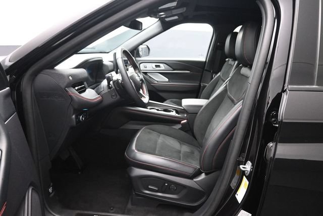 Certified 2025 Ford Explorer ST AWD/4WD image 10