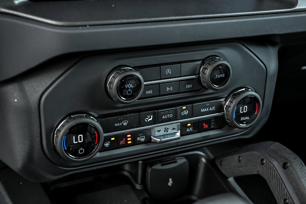 Certified 2025 Ford Bronco Badlands AWD/4WD image 24
