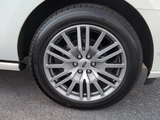 Certified 2022 Ford Expedition Platinum AWD/4WD image 11