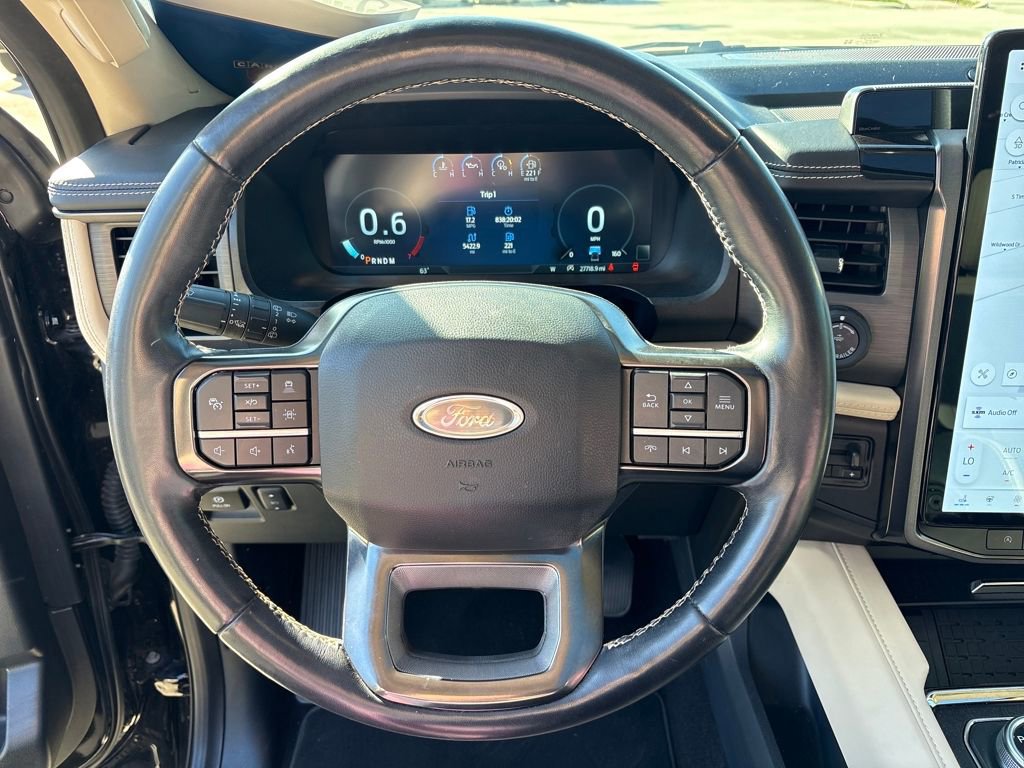 Certified 2023 Ford Expedition Max Platinum image 18