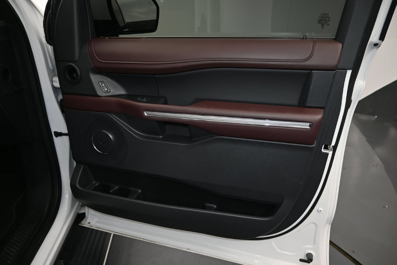 Certified 2023 Ford Expedition Max Limited RWD image 17