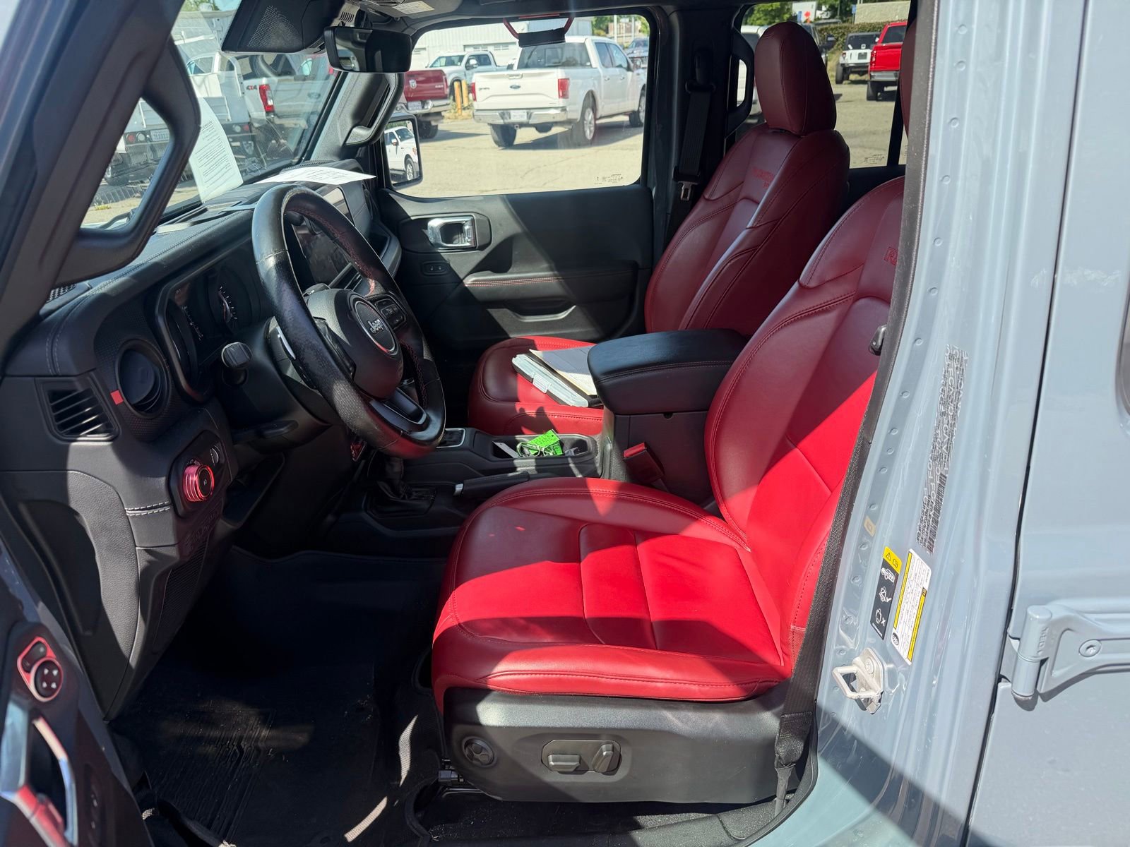 Used 2024 Jeep Wrangler Unlimited Rubicon 392 AWD/4WD image 10