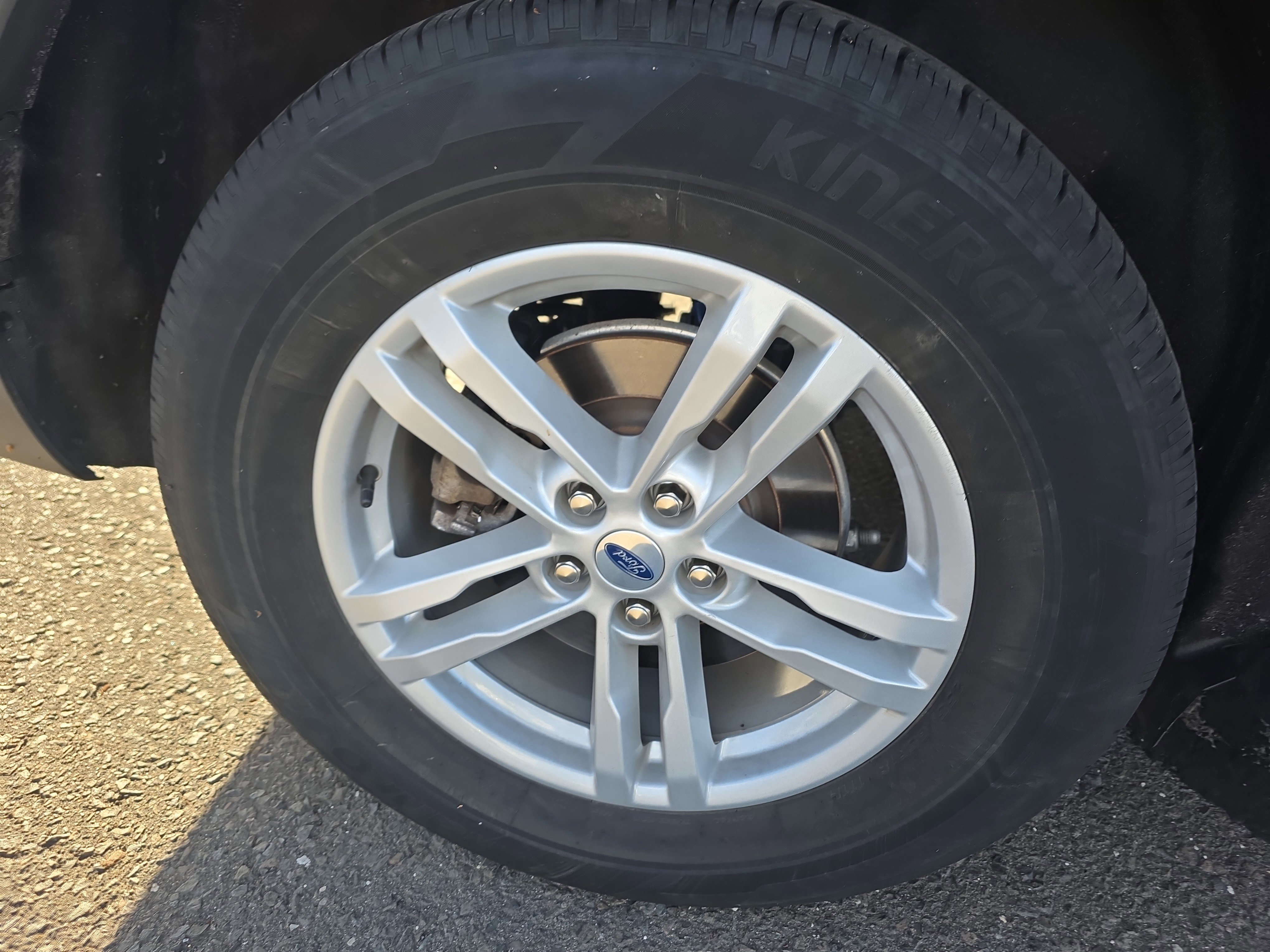 Certified 2022 Ford Explorer XLT w/ Equipment Group 202A image 12