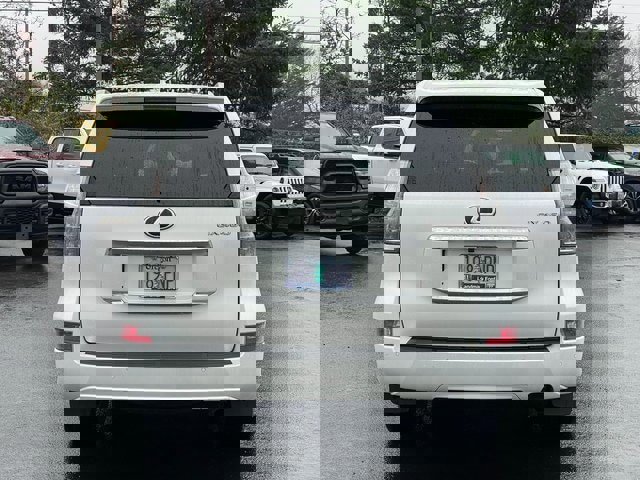 Used 2023 Lexus GX 460 Premium image 4