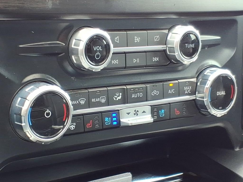 Certified 2023 Ford F250 Lariat w/ Tow Technology Package AWD/4WD image 28