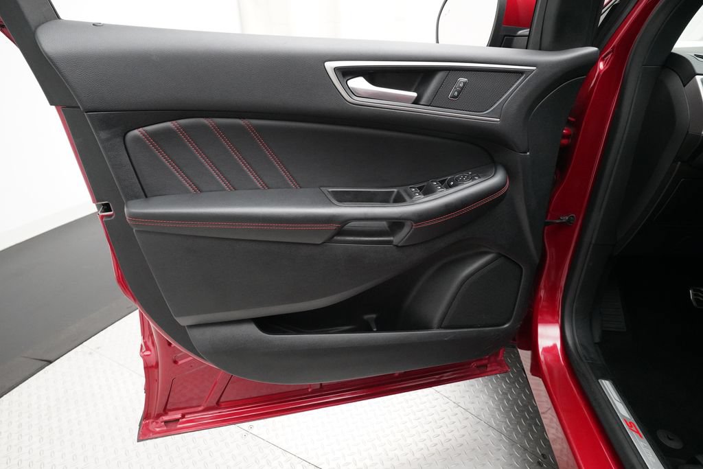 Certified 2022 Ford Edge ST-Line AWD/4WD image 29