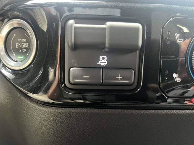 Used 2026 Chevrolet Silverado 1500 RST w/ RST Select Package AWD/4WD image 33