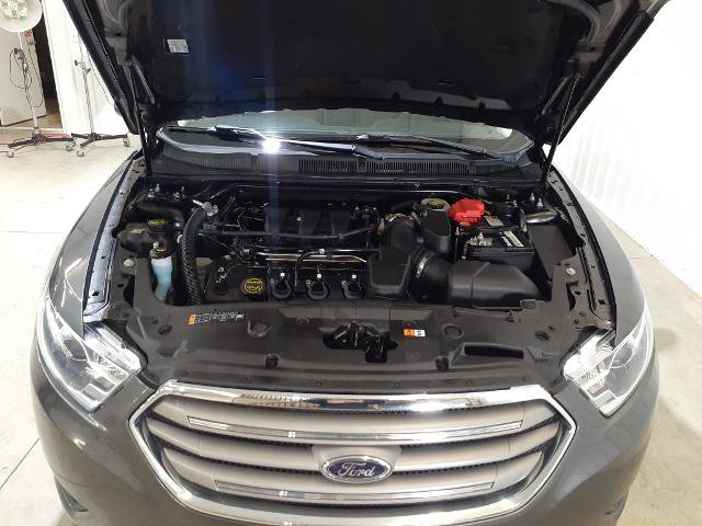Certified 2019 Ford Taurus SE FWD image 6