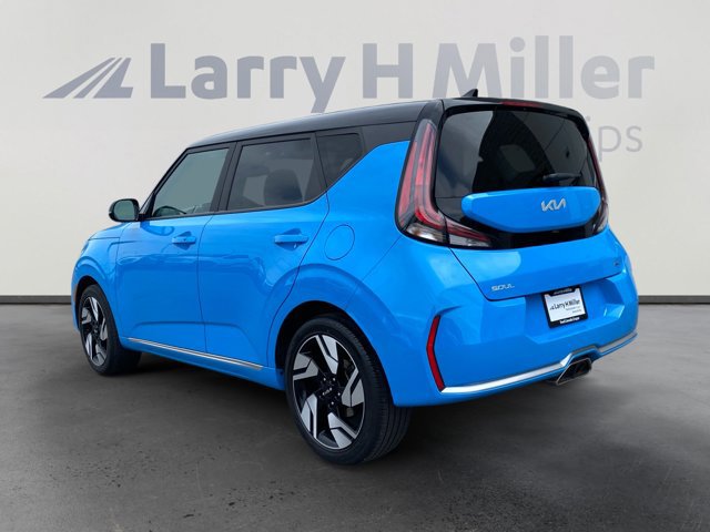 Used 2023 Kia Soul GT-Line FWD image 3